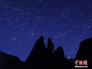 巧逢七夕:一起去看英仙座流星雨?